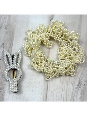 VTG Lot 2 Faux Pearl HAIR ACCESSORIES Bunny Rabbit Clip Barrette & Scrunchie EUC